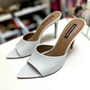 BCBGMaxAzria Shoes Bcbmaxazria Dana Sandal Heel Poshmark